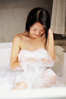 完美嫁衣抱抱俏佳人